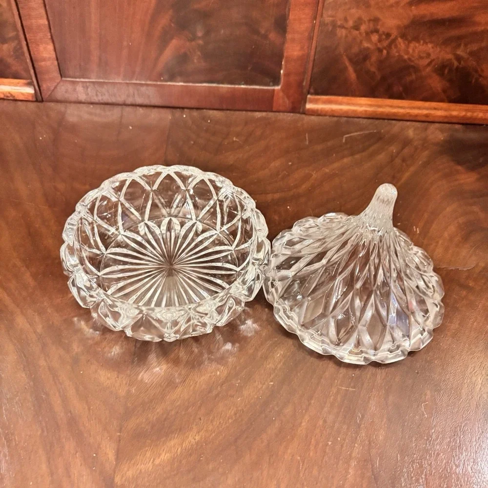 Vintage Hershey Kiss Shaped Crystal Glass Candy Dish Clear Covered Bowl w Lid